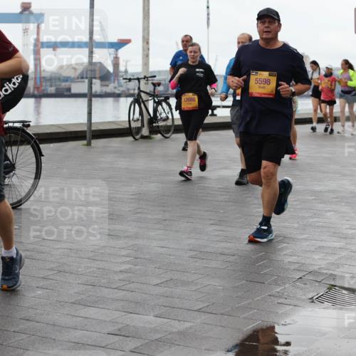 13.09.2026 - Kiel Lauf Andreas Tolksdorf http://msf.ph/oto/10405554 13.09.2026 11:07:03 Kiellinie 5783, 31, 12688, 38, 5598, 4 meine-sportfotos.de
