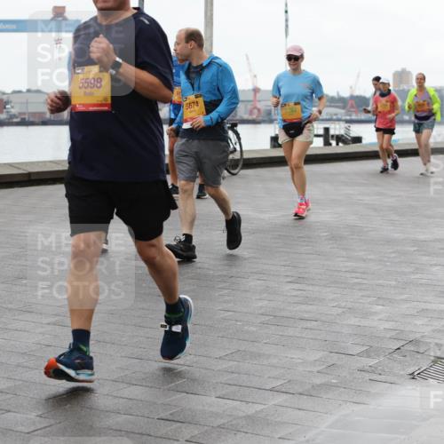 13.09.2026 - Kiel Lauf Andreas Tolksdorf http://msf.ph/oto/10405574 13.09.2026 11:07:04 Kiellinie 5598, 91, 5674, 4 meine-sportfotos.de