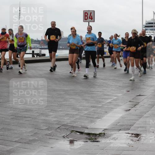 13.09.2026 - Kiel Lauf Andreas Tolksdorf http://msf.ph/oto/10405586 13.09.2026 11:07:06 Kiellinie 4, 7630, 6826, 11615, 12295, 7836, 3 meine-sportfotos.de