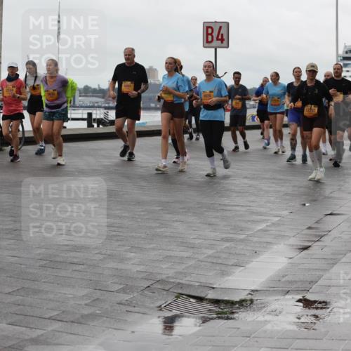 13.09.2026 - Kiel Lauf Andreas Tolksdorf http://msf.ph/oto/10405589 13.09.2026 11:07:06 Kiellinie 2164, 7630, 4, 6481, 6826, 31616, 12295, 7836, 3 meine-sportfotos.de