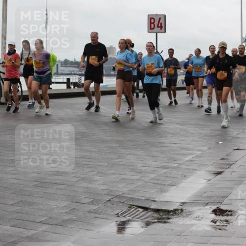 13.09.2026 - Kiel Lauf Andreas Tolksdorf http://msf.ph/oto/10405590 13.09.2026 11:07:06 Kiellinie 7630, 6481, 4, 6826, 1616, 12295, 7836, 3 meine-sportfotos.de