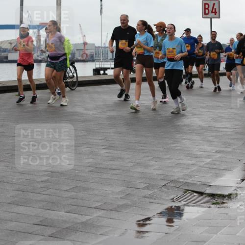 13.09.2026 - Kiel Lauf Andreas Tolksdorf http://msf.ph/oto/10405605 13.09.2026 11:07:07 Kiellinie 6481, 7630, 2766, 6826, 4, 12295, 7836 meine-sportfotos.de