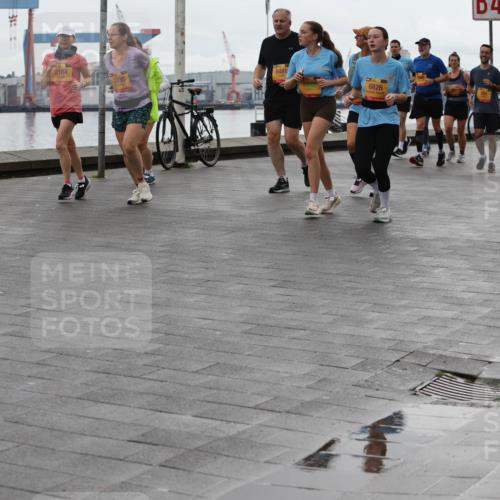 13.09.2026 - Kiel Lauf Andreas Tolksdorf http://msf.ph/oto/10405612 13.09.2026 11:07:07 Kiellinie 2164, 7630, 6481, 4, 6826, 12295 meine-sportfotos.de