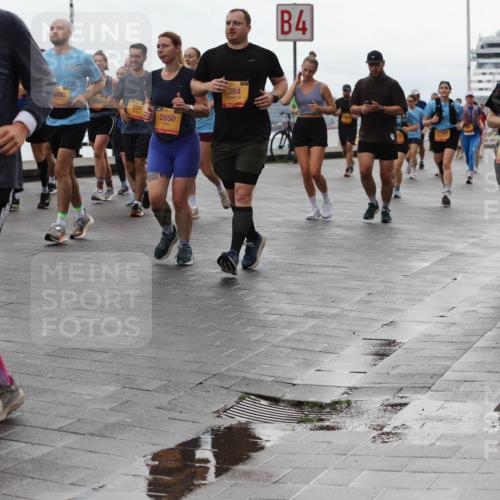 13.09.2026 - Kiel Lauf Andreas Tolksdorf http://msf.ph/oto/10405643 13.09.2026 11:07:10 Kiellinie 1, 38, 7836, 330, 851, 2850, 384, 4, 7092, 83 meine-sportfotos.de