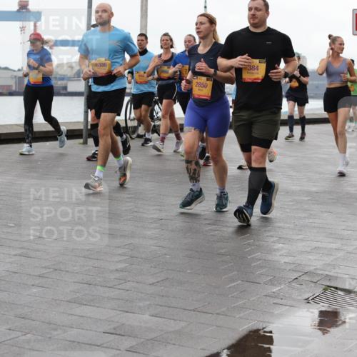 13.09.2026 - Kiel Lauf Andreas Tolksdorf http://msf.ph/oto/10405671 13.09.2026 11:07:11 Kiellinie 38, 6330, 384, 994, 384, 2850, 4 meine-sportfotos.de