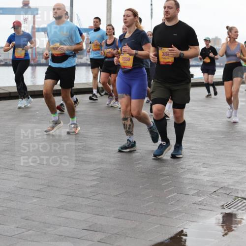 13.09.2026 - Kiel Lauf Andreas Tolksdorf http://msf.ph/oto/10405680 13.09.2026 11:07:11 Kiellinie 3, 2850, 38, 4, 2941 meine-sportfotos.de