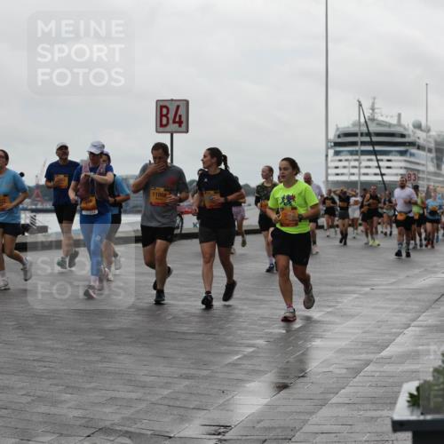 13.09.2026 - Kiel Lauf Andreas Tolksdorf http://msf.ph/oto/10405688 13.09.2026 11:07:17 Kiellinie 4, 11868, 12615, 8322, 3 meine-sportfotos.de