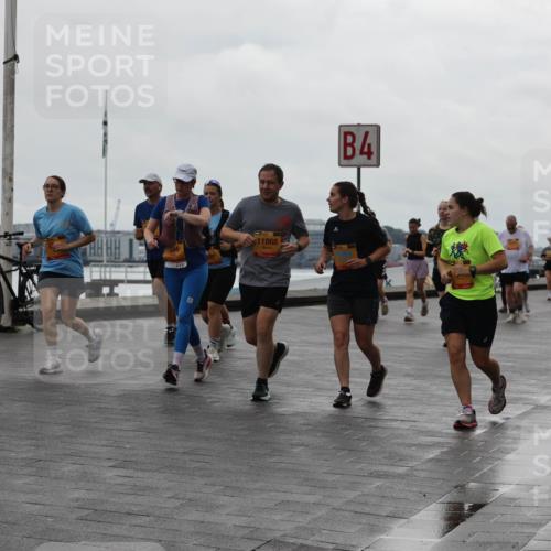13.09.2026 - Kiel Lauf Andreas Tolksdorf http://msf.ph/oto/10405706 13.09.2026 11:07:18 Kiellinie 12615, 11868, 4, 3 meine-sportfotos.de
