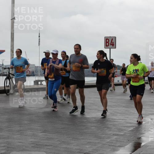 13.09.2026 - Kiel Lauf Andreas Tolksdorf http://msf.ph/oto/10405712 13.09.2026 11:07:18 Kiellinie 12615, 8322, 1000, 4, 365 meine-sportfotos.de