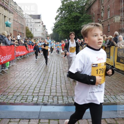 13.09.2026 - Kiel Lauf Yannick Fuchs http://msf.ph/oto/10405748 13.09.2026 08:57:46 Ziel 406, 689, 1051, 1520, 1714, 2439, 3020, 3359, 3375, 3691, 4182, 4321, 4382, 4383, 5219, 5244, 5666, 5733, 5762, 5765, 5895, 6056, 7058, 7547, 7604, 7608, 7609, 8668, 8838, 9324, 9870, 9872, 10428, 10847, 10889, 11176, 11227, 11640, 11860, 12157, 160, 406, 700, 1546, 1769, 2128, 2129, 3382, 4834, 5006, 5984, 6459, 7478, 7715, 9062, 9579, 10321, 10876, 10892, 11356, 12512, 57, 1462, 1791, 2326, 2964, 3567, 3891, 4025, 4185, 5093, 8674, 8675, 8682, 9085, 9582 meine-sportfotos.de