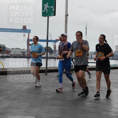 13.09.2026 - Kiel Lauf Andreas Tolksdorf http://msf.ph/oto/10405750 13.09.2026 11:07:19 Kiellinie 3697, 38, 12615, 832, 11868, 1055, 4 meine-sportfotos.de