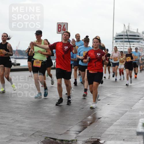 13.09.2026 - Kiel Lauf Andreas Tolksdorf http://msf.ph/oto/10405791 13.09.2026 11:07:29 Kiellinie 1694, 4, 99, 83 meine-sportfotos.de