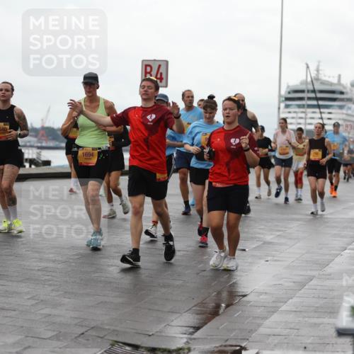 13.09.2026 - Kiel Lauf Andreas Tolksdorf http://msf.ph/oto/10405794 13.09.2026 11:07:29 Kiellinie 11540, 1694, 4, 2036, 83 meine-sportfotos.de