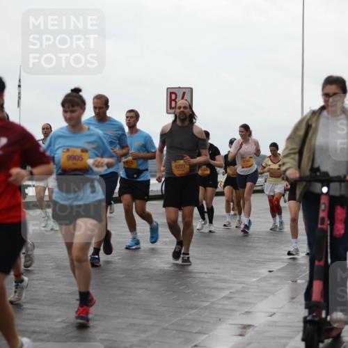 13.09.2026 - Kiel Lauf Andreas Tolksdorf http://msf.ph/oto/10405839 13.09.2026 11:07:31 Kiellinie 9905, 613, 6227, 8363, 8360 meine-sportfotos.de