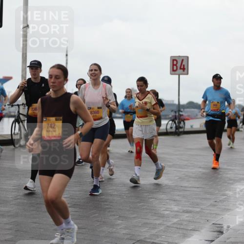 13.09.2026 - Kiel Lauf Andreas Tolksdorf http://msf.ph/oto/10405879 13.09.2026 11:07:34 Kiellinie 38, 1172, 836, 1, 392, 8360, 742, 4 meine-sportfotos.de