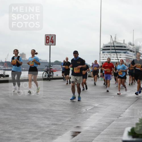 13.09.2026 - Kiel Lauf Andreas Tolksdorf http://msf.ph/oto/10405945 13.09.2026 11:07:38 Kiellinie 4 meine-sportfotos.de