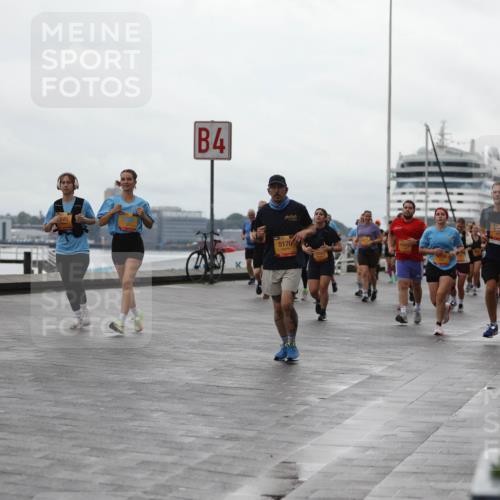 13.09.2026 - Kiel Lauf Andreas Tolksdorf http://msf.ph/oto/10405956 13.09.2026 11:07:39 Kiellinie 66, 4, 5176 meine-sportfotos.de