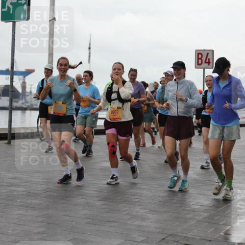 13.09.2026 - Kiel Lauf Andreas Tolksdorf http://msf.ph/oto/10406065 13.09.2026 11:07:47 Kiellinie 4, 39, 4401, 1835, 992, 9902, 4 meine-sportfotos.de