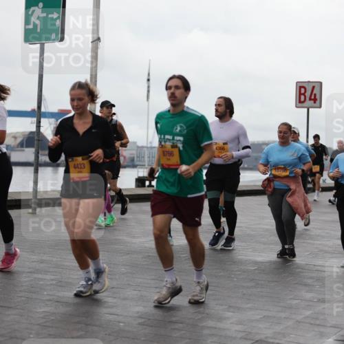 13.09.2026 - Kiel Lauf Andreas Tolksdorf http://msf.ph/oto/10406121 13.09.2026 11:07:52 Kiellinie 3, 4433, 8766, 4366, 10796, 4 meine-sportfotos.de