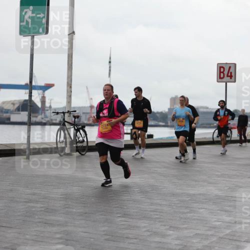 13.09.2026 - Kiel Lauf Andreas Tolksdorf http://msf.ph/oto/10406220 13.09.2026 11:07:57 Kiellinie 2714, 4 meine-sportfotos.de