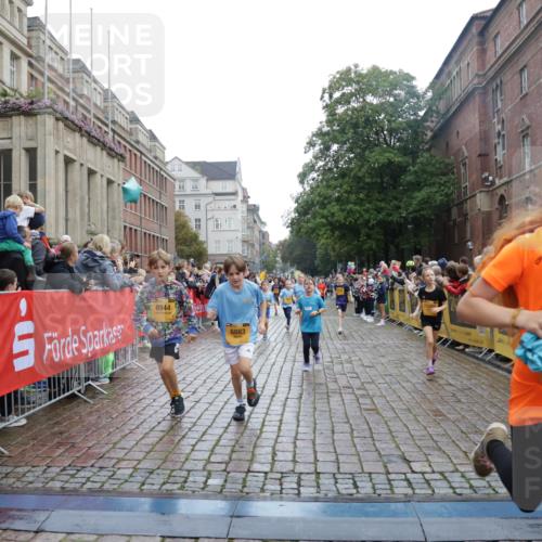 13.09.2026 - Kiel Lauf Yannick Fuchs http://msf.ph/oto/10406271 13.09.2026 08:58:41 Ziel 27, 339, 515, 1348, 2100, 4965, 5092, 5200, 5201, 5536, 5537, 6573, 7022, 7407, 8354, 9773, 11252, 11430, 11783, 12297, 734, 1158, 1188, 1382, 2710, 2908, 3145, 3150, 3217, 3492, 3686, 4115, 4491, 4546, 4550, 4622, 4965, 4999, 5005, 5908, 6246, 6428, 6588, 7018, 7026, 7031, 7574, 7576, 8067, 9097, 9372, 9490, 9585, 9620, 9622, 9701, 9852, 10242, 10566, 10890, 10899, 10925, 11077, 11638, 11673, 12216, 1119, 2725, 3242, 5106, 5629, 6151, 6883, 6896, 7223, 7739, 8944 meine-sportfotos.de