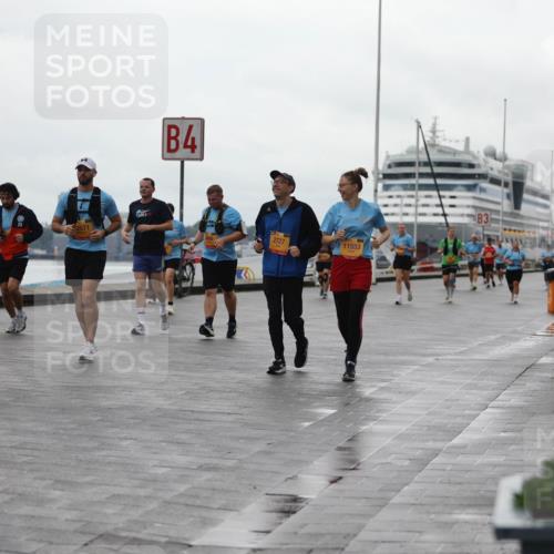 13.09.2026 - Kiel Lauf Andreas Tolksdorf http://msf.ph/oto/10406281 13.09.2026 11:08:00 Kiellinie 2571, 4, 2727, 11553, 3 meine-sportfotos.de