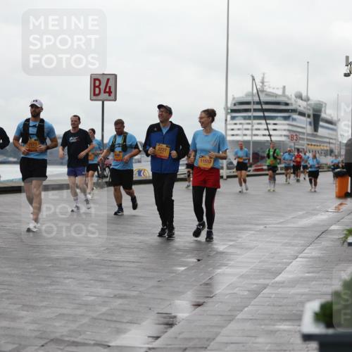 13.09.2026 - Kiel Lauf Andreas Tolksdorf http://msf.ph/oto/10406285 13.09.2026 11:08:00 Kiellinie 2571, 4, 2727, 11553, 3 meine-sportfotos.de