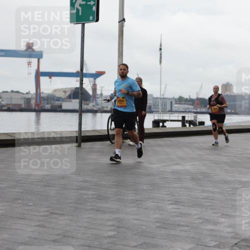 13.09.2026 - Kiel Lauf Andreas Tolksdorf http://msf.ph/oto/10406310 13.09.2026 11:08:09 Kiellinie 6264, 11950, 4 meine-sportfotos.de