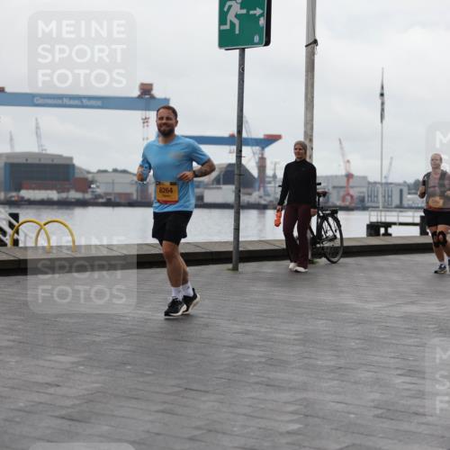 13.09.2026 - Kiel Lauf Andreas Tolksdorf http://msf.ph/oto/10406336 13.09.2026 11:08:10 Kiellinie 34, 6264, 11950 meine-sportfotos.de