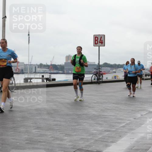 13.09.2026 - Kiel Lauf Andreas Tolksdorf http://msf.ph/oto/10406374 13.09.2026 11:08:12 Kiellinie 6356, 11950, 962, 4, 3 meine-sportfotos.de