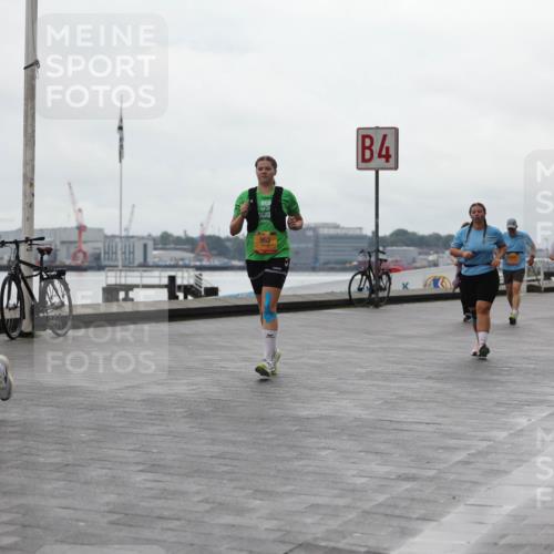 13.09.2026 - Kiel Lauf Andreas Tolksdorf http://msf.ph/oto/10406389 13.09.2026 11:08:13 Kiellinie 6356, 3, 962, 4, 3 meine-sportfotos.de