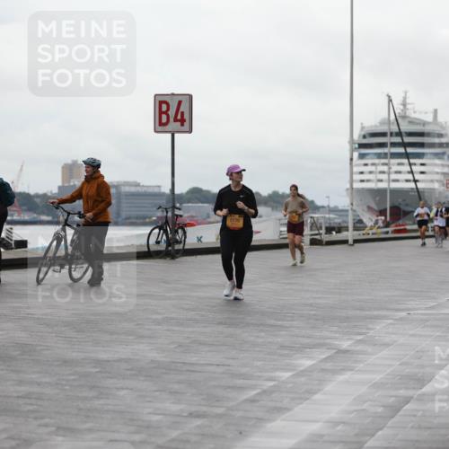 13.09.2026 - Kiel Lauf Andreas Tolksdorf http://msf.ph/oto/10406576 13.09.2026 11:08:36 Kiellinie 564, 4, 5176, 3 meine-sportfotos.de