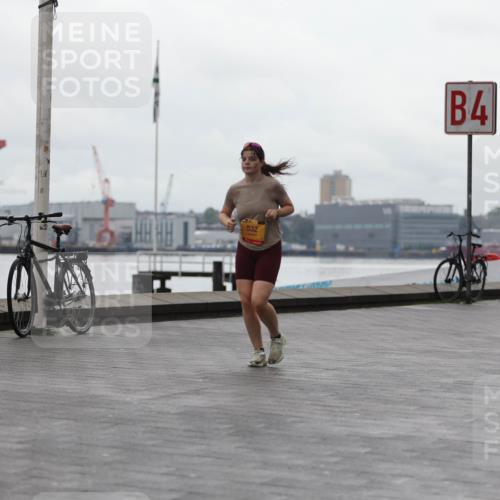 13.09.2026 - Kiel Lauf Andreas Tolksdorf http://msf.ph/oto/10406645 13.09.2026 11:08:45 Kiellinie 532, 4 meine-sportfotos.de