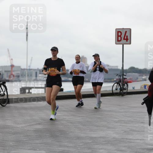 13.09.2026 - Kiel Lauf Andreas Tolksdorf http://msf.ph/oto/10406677 13.09.2026 11:08:58 Kiellinie 234, 4 meine-sportfotos.de