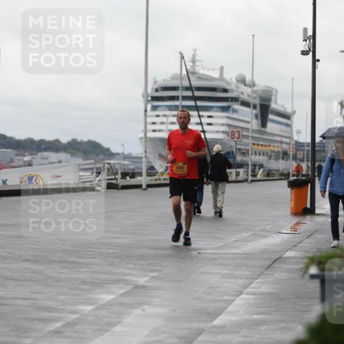 13.09.2026 - Kiel Lauf Andreas Tolksdorf http://msf.ph/oto/10406716 13.09.2026 11:09:20 Kiellinie 4, 3898, 3 meine-sportfotos.de