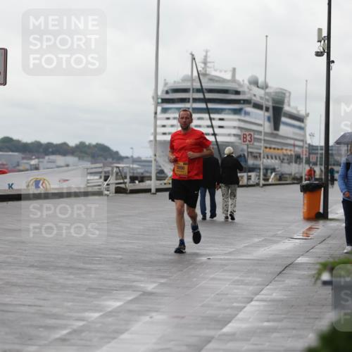 13.09.2026 - Kiel Lauf Andreas Tolksdorf http://msf.ph/oto/10406722 13.09.2026 11:09:20 Kiellinie 4, 3898, 3 meine-sportfotos.de