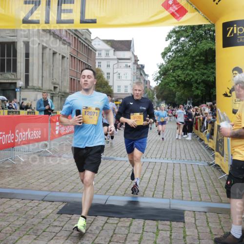 13.09.2026 - Kiel Lauf Yannick Fuchs http://msf.ph/oto/10406766 13.09.2026 10:33:04 Ziel 1467, 3997, 6988, 9222, 10181, 10552, 32, 342, 870, 875, 1393, 1467, 1612, 1801, 3327, 4236, 4393, 4512, 4963, 5721, 6337, 7471, 7650, 8033, 8621, 8683, 9123, 9222, 9879, 10338, 11299, 11319, 11597, 12353, 12728, 864, 1327, 1331, 1525, 1979, 2824, 3991, 4929, 5197, 5274, 5907, 6537, 7030, 7709, 8280, 9411, 9891, 9975, 10331, 10448, 10773, 11063, 11754, 12277, 12339, 3170, 3923, 4236, 4349, 4512, 6435, 8878, 11299, 11319, 11451, 11612, 12071, 12367 meine-sportfotos.de