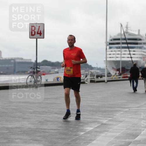 13.09.2026 - Kiel Lauf Andreas Tolksdorf http://msf.ph/oto/10406772 13.09.2026 11:09:22 Kiellinie 4, 3898, 3 meine-sportfotos.de