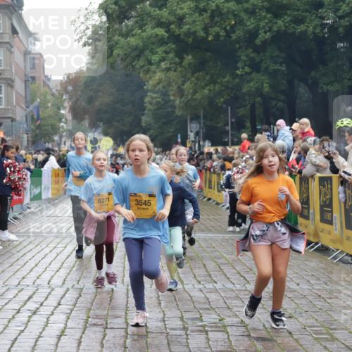 13.09.2026 - Kiel Lauf Yannick Fuchs http://msf.ph/oto/10406819 13.09.2026 08:59:38 Ziel 579, 621, 1413, 1549, 1792, 2342, 2906, 3165, 3537, 3890, 4481, 5016, 6943, 7320, 7396, 7919, 7981, 8153, 8530, 8932, 9151, 9370, 9394, 10665, 10723, 11364, 11570, 11980, 12329, 12586, 118, 125, 512, 1413, 1848, 3543, 3666, 3767, 3803, 3958, 4026, 4064, 4164, 4426, 4444, 4498, 4886, 5016, 5131, 5590, 6480, 6816, 6943, 6944, 7028, 7320, 7337, 7371, 7396, 7401, 7706, 8069, 8153, 8261, 9215, 9293, 9358, 9430, 9623, 10682, 11189, 11395, 11575, 11617, 12004, 12383, 28 meine-sportfotos.de