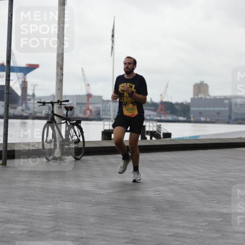 13.09.2026 - Kiel Lauf Andreas Tolksdorf http://msf.ph/oto/10406883 13.09.2026 11:12:43 Kiellinie 9046, 4 meine-sportfotos.de