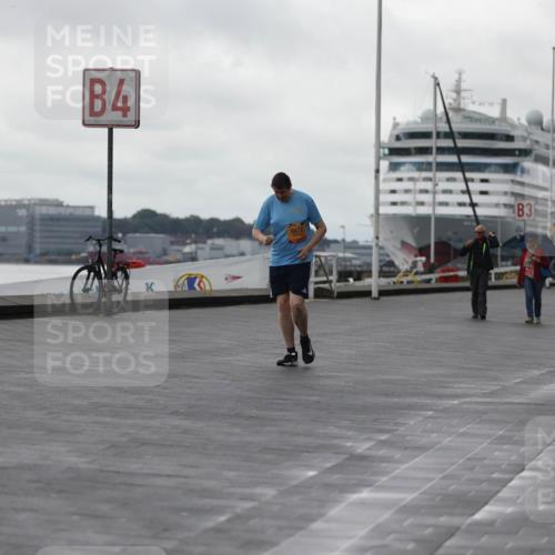 13.09.2026 - Kiel Lauf Andreas Tolksdorf http://msf.ph/oto/10406919 13.09.2026 11:13:33 Kiellinie 4, 3 meine-sportfotos.de