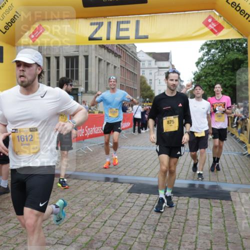 13.09.2026 - Kiel Lauf Yannick Fuchs http://msf.ph/oto/10406931 13.09.2026 10:33:17 Ziel 864, 1327, 1525, 2824, 3991, 3997, 4929, 5197, 5274, 5907, 6537, 6988, 7030, 7709, 8280, 9411, 9891, 9975, 10181, 10448, 10773, 11063, 11754, 12277, 12339, 32, 342, 1467, 1801, 3327, 3997, 4393, 4963, 6337, 7471, 7650, 9222, 9879, 10338, 10552, 11597, 12353, 12728, 435, 813, 1331, 1958, 1979, 2775, 5961, 6080, 6569, 6775, 8641, 8938, 8940, 10331, 10984, 12729, 870, 875, 1393, 1612, 1801, 4393, 4963, 5721, 7471, 7650, 8621, 8683, 12353 meine-sportfotos.de