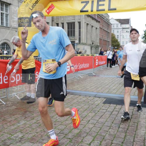 13.09.2026 - Kiel Lauf Yannick Fuchs http://msf.ph/oto/10406956 13.09.2026 10:33:19 Ziel 864, 1327, 1331, 1525, 1979, 2824, 3991, 4929, 5197, 5274, 5907, 6537, 6988, 7030, 7709, 8280, 9411, 9891, 9975, 10331, 10448, 10773, 11063, 11754, 12277, 12339, 32, 342, 1467, 3327, 3997, 4393, 4963, 6337, 6988, 7471, 7650, 9222, 9879, 10181, 10338, 10552, 11597, 12728, 435, 446, 813, 1958, 2073, 2775, 3323, 3799, 5961, 6080, 6569, 6775, 8225, 8641, 8938, 8940, 10984, 11289, 12729, 342, 870, 875, 1612, 1801, 4393, 4963, 5721, 6337, 7471, 7650, 8621, 10338, 11597, 12353 meine-sportfotos.de