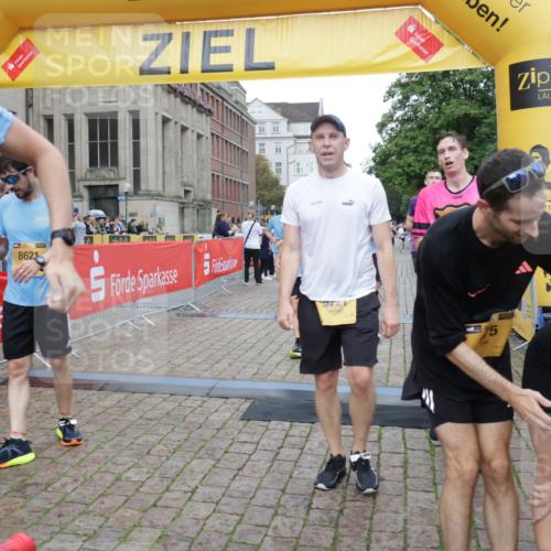 13.09.2026 - Kiel Lauf Yannick Fuchs http://msf.ph/oto/10406964 13.09.2026 10:33:19 Ziel 864, 1327, 1331, 1525, 1979, 2824, 3991, 4929, 5197, 5274, 5907, 6537, 6988, 7030, 7709, 8280, 9411, 9891, 9975, 10331, 10448, 10773, 11063, 11754, 12277, 12339, 32, 342, 1467, 3327, 3997, 4393, 4963, 6337, 6988, 7471, 7650, 9222, 9879, 10181, 10338, 10552, 11597, 12728, 435, 446, 813, 1958, 2073, 2775, 3323, 3799, 5961, 6080, 6569, 6775, 8225, 8641, 8938, 8940, 10984, 11289, 12729, 342, 870, 875, 1612, 1801, 4393, 4963, 5721, 6337, 7471, 7650, 8621, 10338, 11597, 12353 meine-sportfotos.de