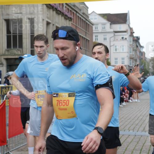 13.09.2026 - Kiel Lauf Yannick Fuchs http://msf.ph/oto/10406984 13.09.2026 10:33:22 Ziel 864, 1331, 1525, 1979, 2824, 3991, 4929, 5197, 5274, 5907, 6537, 6775, 7709, 8280, 9411, 9891, 9975, 10331, 10448, 10773, 11063, 11754, 12277, 12339, 32, 1327, 1467, 3327, 3997, 6337, 6988, 7030, 9222, 9879, 10181, 10338, 10552, 10773, 435, 446, 813, 1958, 2073, 2775, 3323, 3799, 3924, 4776, 5961, 6080, 6569, 6973, 7372, 8225, 8641, 8938, 8940, 10984, 11289, 11707, 12729, 342, 875, 1612, 1801, 4393, 4963, 5721, 6337, 7471, 7650, 10338, 11597, 12353 meine-sportfotos.de