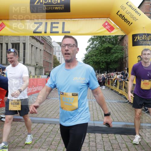 13.09.2026 - Kiel Lauf Yannick Fuchs http://msf.ph/oto/10407025 13.09.2026 10:33:25 Ziel 813, 864, 1331, 1525, 1979, 2824, 3991, 4929, 5197, 5274, 5907, 6537, 6775, 7709, 9411, 9891, 9975, 10331, 10448, 11063, 12339, 32, 1327, 1467, 3327, 3997, 5907, 6988, 7030, 8280, 9222, 9879, 10181, 10552, 10773, 11754, 12277, 435, 446, 1958, 2073, 2775, 3323, 3799, 3924, 4776, 5961, 6080, 6569, 6973, 7372, 8225, 8641, 8896, 8938, 8940, 10984, 11289, 11707, 12729, 32, 342, 3327, 4393, 4963, 6337, 7471, 7650, 9879, 10338, 11597 meine-sportfotos.de