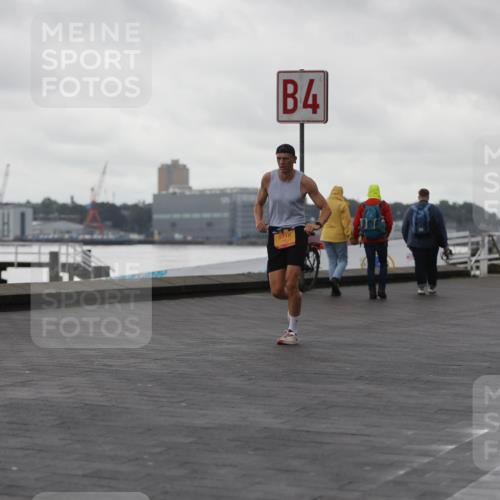 13.09.2026 - Kiel Lauf Andreas Tolksdorf http://msf.ph/oto/10407027 13.09.2026 11:17:10 Kiellinie 5718, 4 meine-sportfotos.de