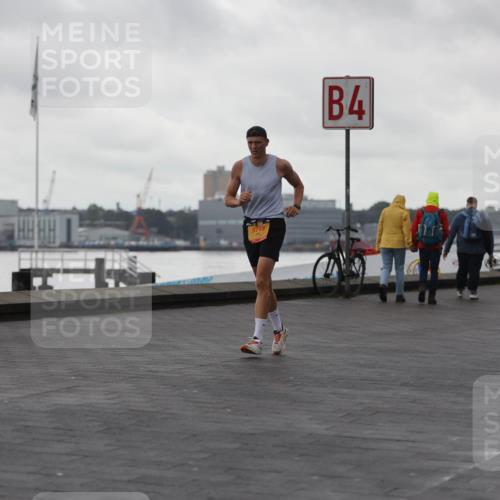 13.09.2026 - Kiel Lauf Andreas Tolksdorf http://msf.ph/oto/10407056 13.09.2026 11:17:10 Kiellinie 5718, 4 meine-sportfotos.de