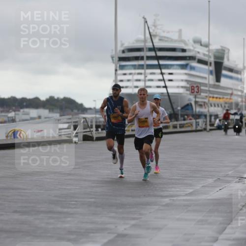 13.09.2026 - Kiel Lauf Andreas Tolksdorf http://msf.ph/oto/10407110 13.09.2026 11:36:26 Kiellinie 4, 3904, 12459, 3 meine-sportfotos.de