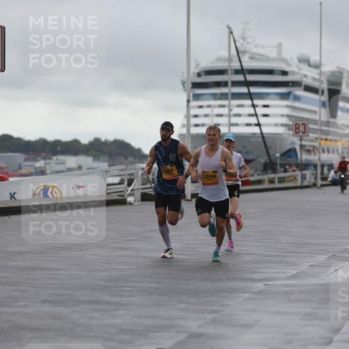 13.09.2026 - Kiel Lauf Andreas Tolksdorf http://msf.ph/oto/10407123 13.09.2026 11:36:26 Kiellinie 4, 3904, 12459, 3 meine-sportfotos.de
